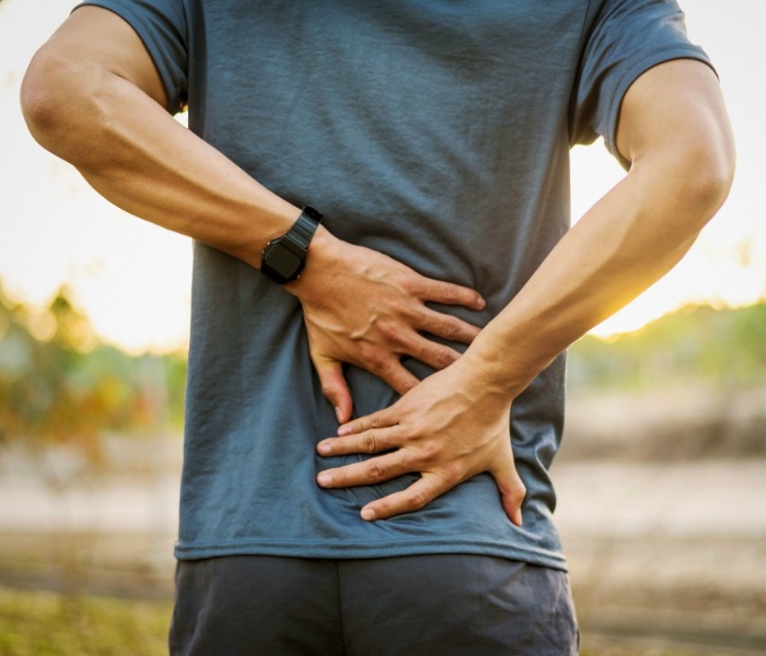 10 tips to avoid back pain